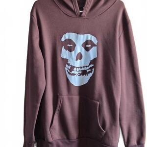 News Skull Burgundy Hoodie Size L